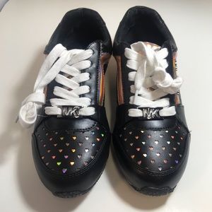 New Michael Kors Girls Shoes Size 3 Pink/Black